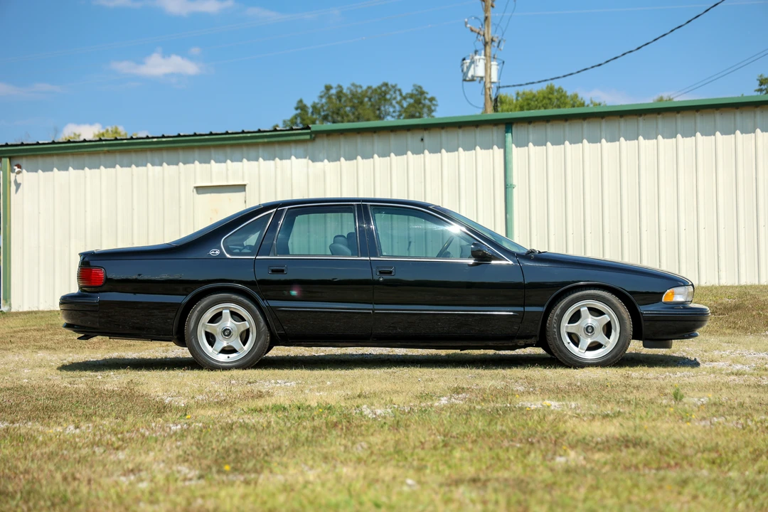 1996 Chevrolet Impala 7th Gen - Image 8 of 31