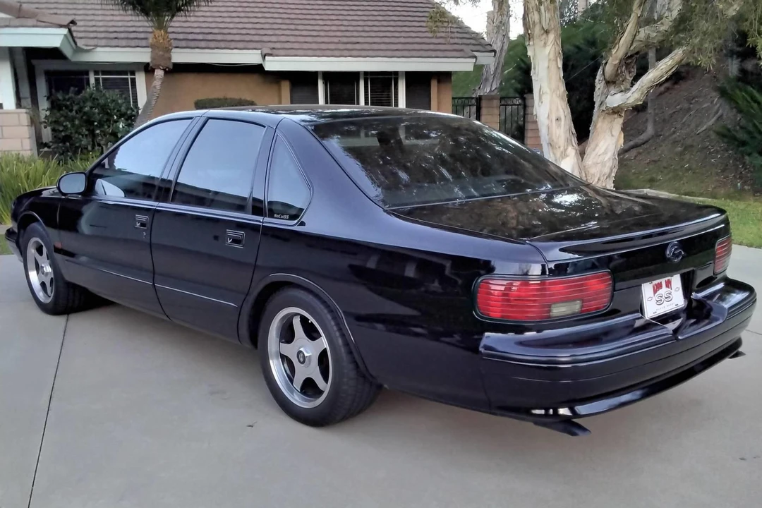 1996 Chevrolet Impala 7th Gen - Image 4 of 23