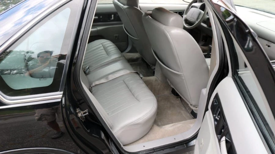 1996 Chevrolet Impala 7th Gen - Image 6 of 12