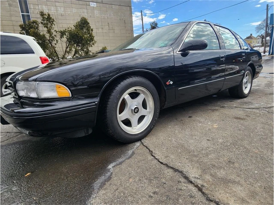 1996 Chevrolet Impala 7th Gen - Image 8 of 21