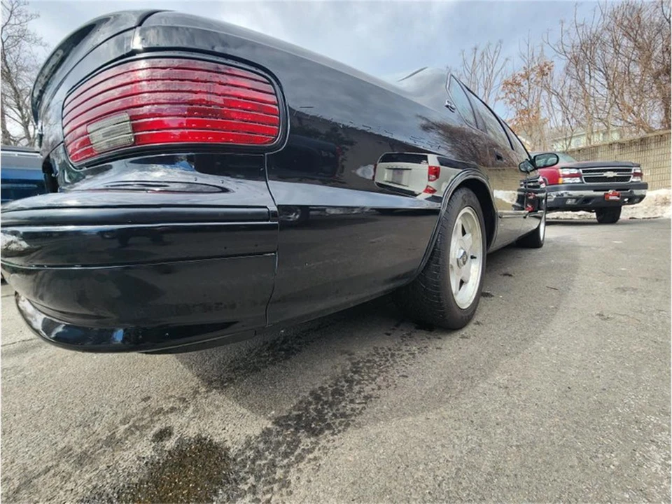 1996 Chevrolet Impala 7th Gen - Image 10 of 21