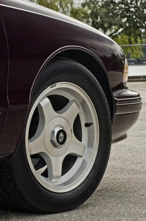 1996 Chevrolet Impala 7th Gen - Image 8 of 10