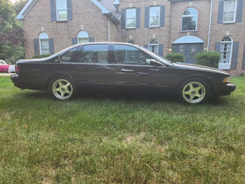 1996 Chevrolet Impala 7th Gen - Image 8 of 31