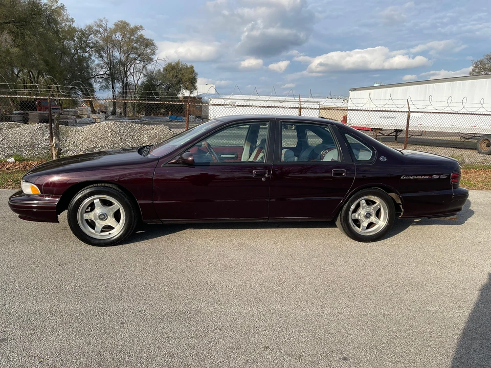 1996 Chevrolet Impala 7th Gen - Image 13 of 31