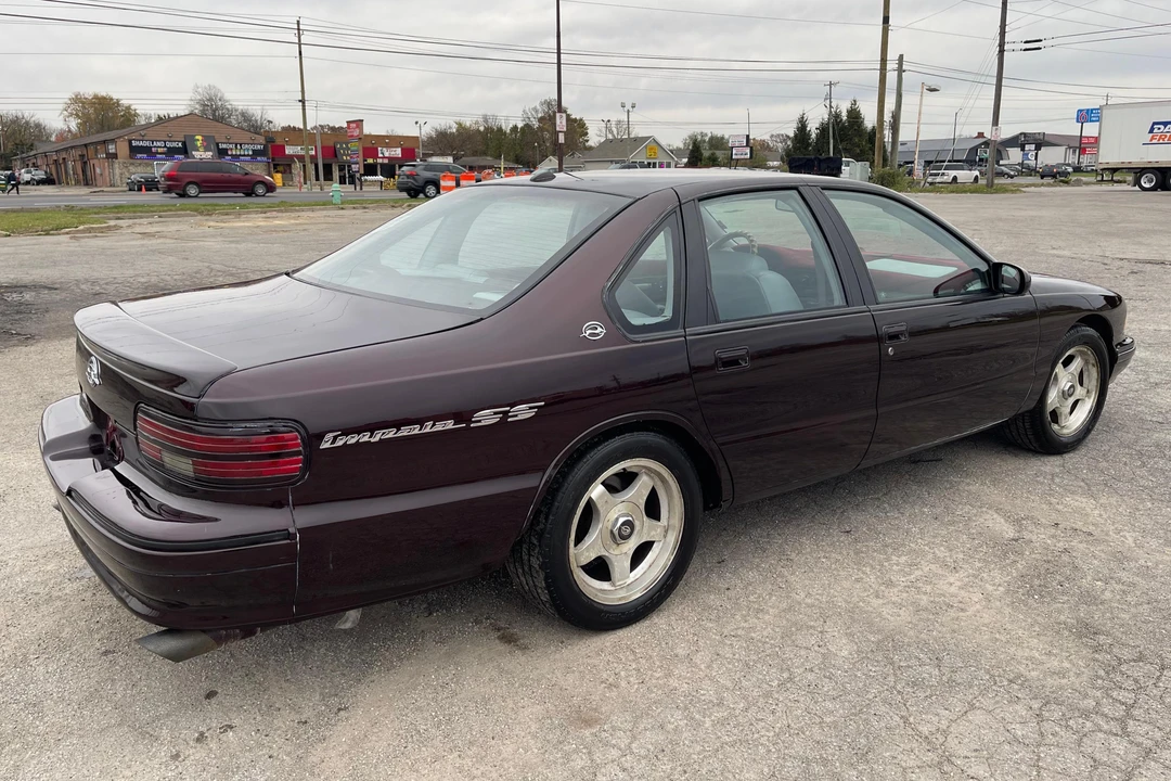 1996 Chevrolet Impala 7th Gen - Image 4 of 31