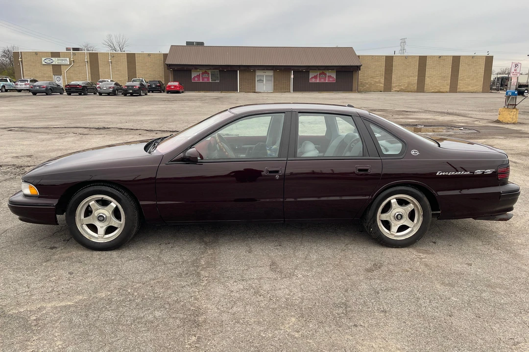 1996 Chevrolet Impala 7th Gen - Image 3 of 31