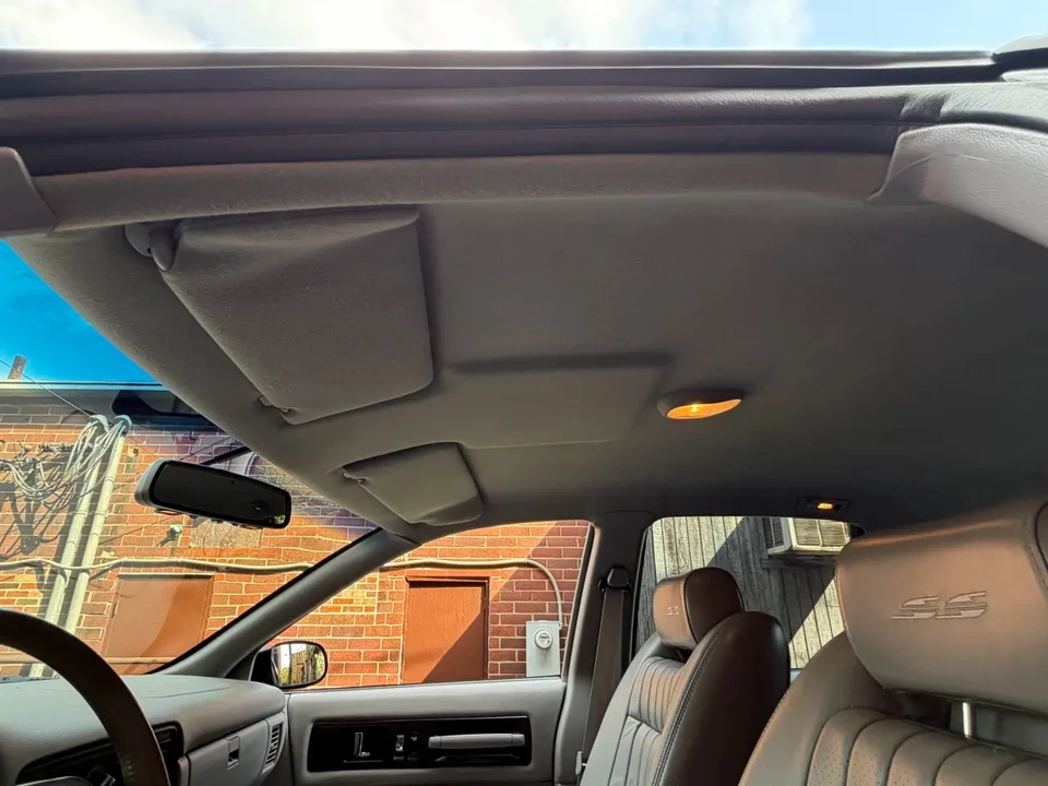 1996 Chevrolet Impala 7th Gen - Image 24 of 31