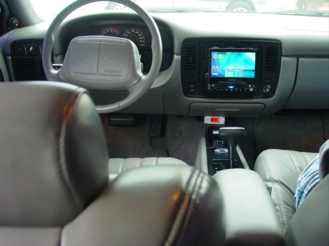 1996 Chevrolet Impala 7th Gen - Image 5 of 5