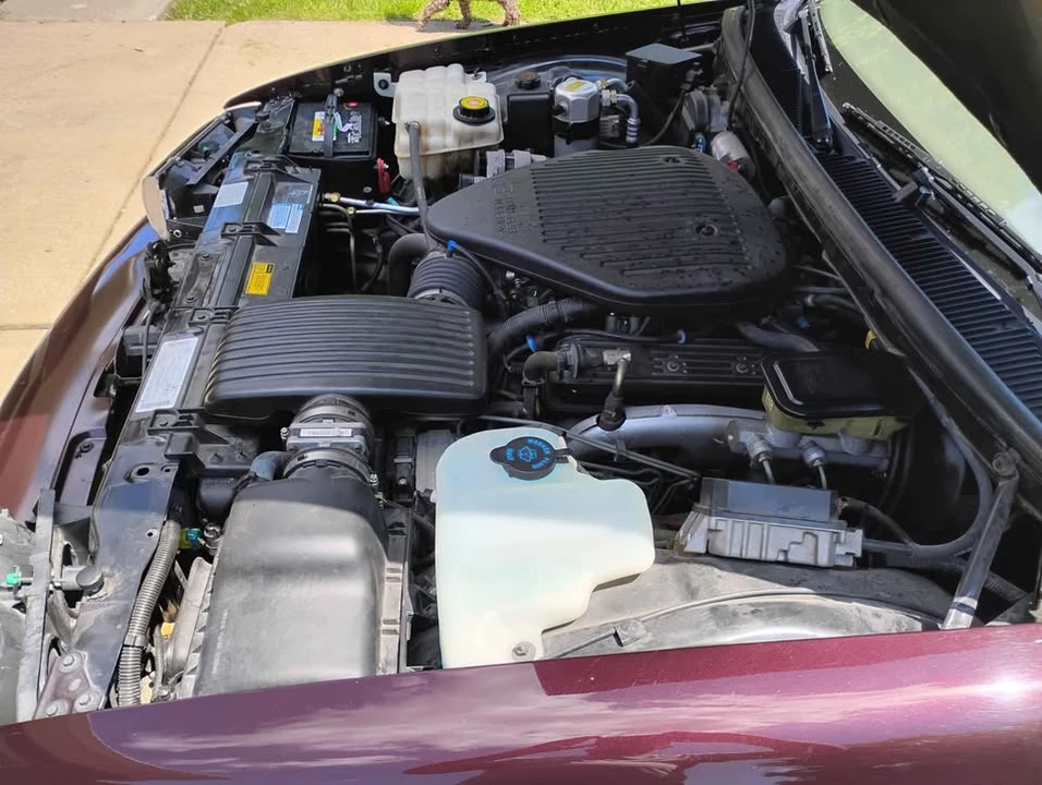 1996 Buick Grand National - Image 9 of 10