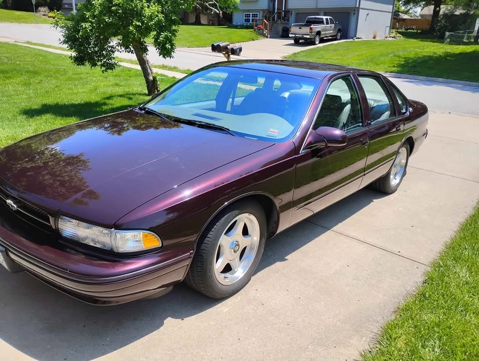 1996 Buick Grand National - Image 2 of 10