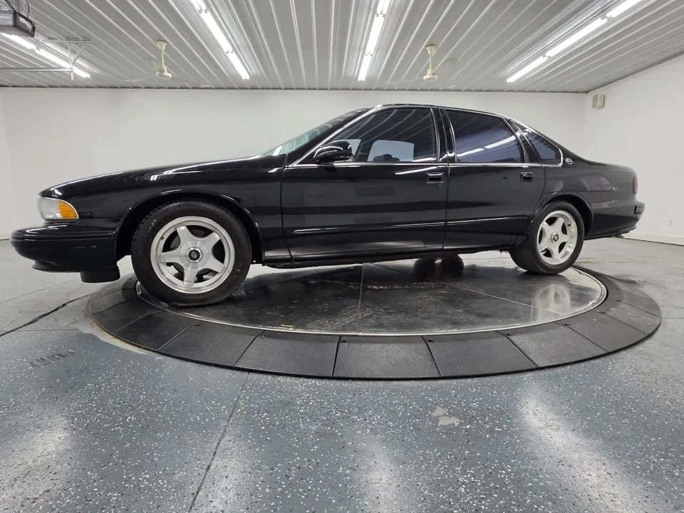 1996 Chevrolet Impala 7th Gen - Image 3 of 31