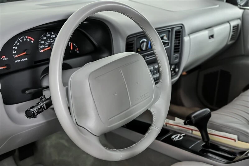 1996 Chevrolet Impala 7th Gen - Image 21 of 31