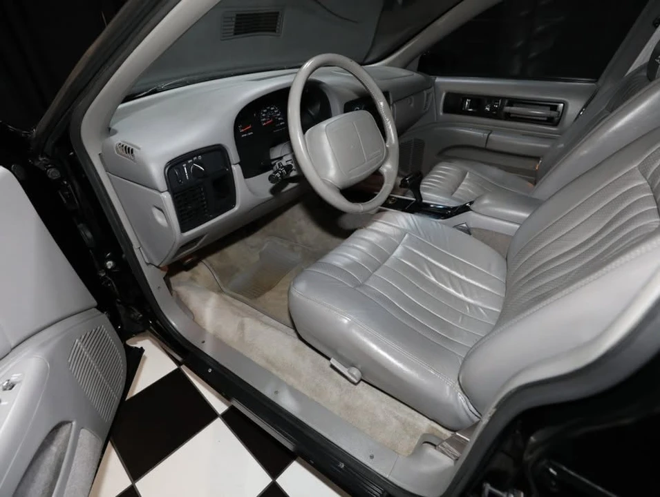 1996 Chevrolet Impala 7th Gen - Image 2 of 18