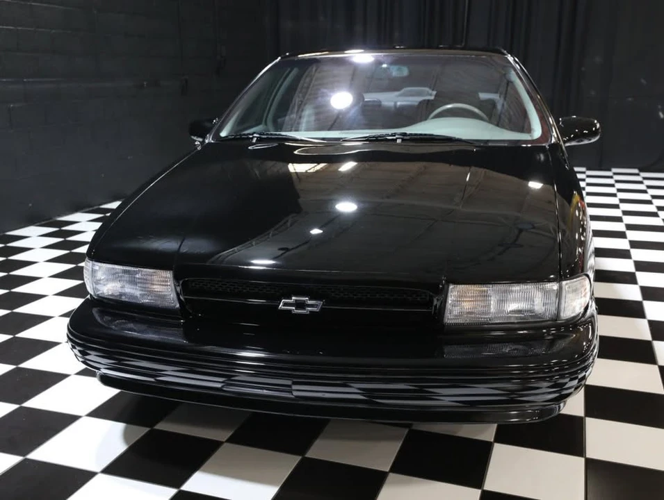 1996 Chevrolet Impala 7th Gen - Image 8 of 18