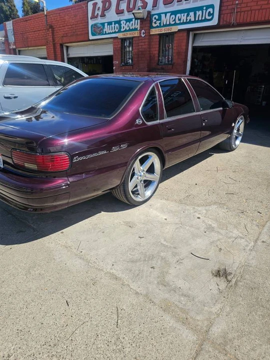1996 Chevrolet Impala 7th Gen - Image 5 of 5