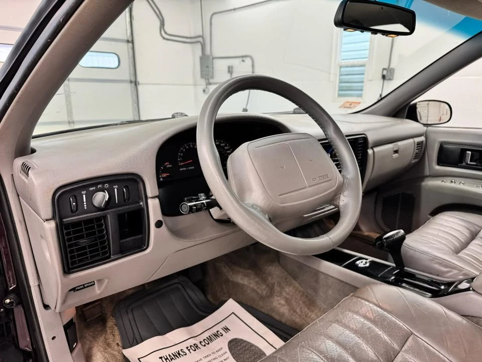1996 Chevrolet Impala 7th Gen - Image 15 of 20