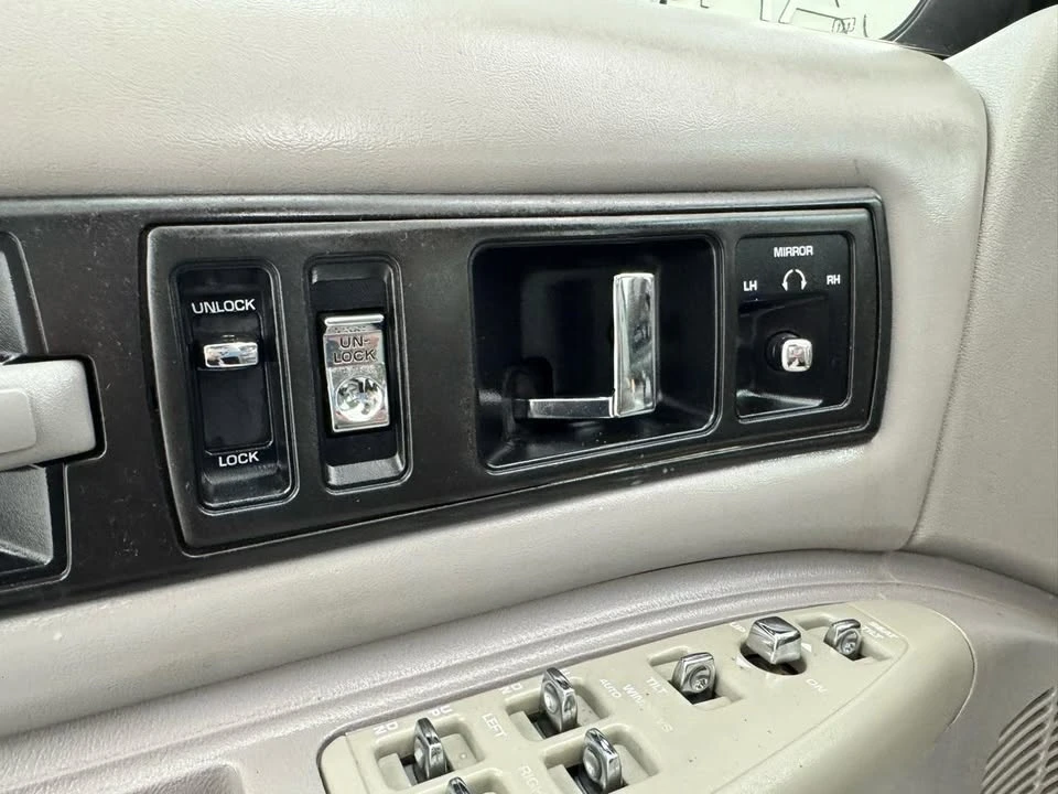 1996 Chevrolet Impala 7th Gen - Image 13 of 20
