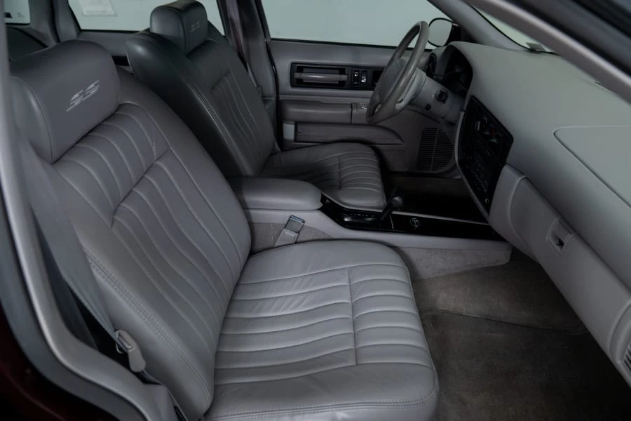 1996 Chevrolet Impala 7th Gen - Image 24 of 31