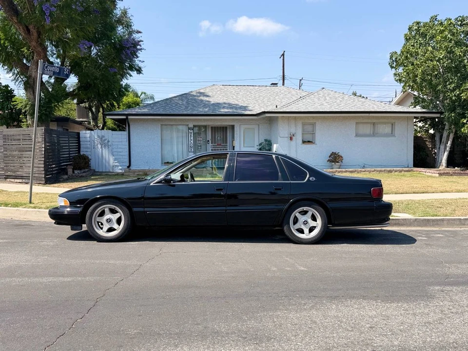 1996 Chevrolet Impala 7th Gen - Image 2 of 10