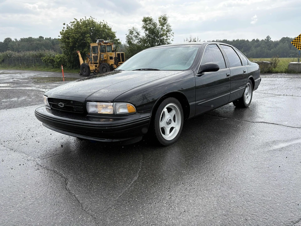 1996 Chevrolet Caprice - Image 25 of 31