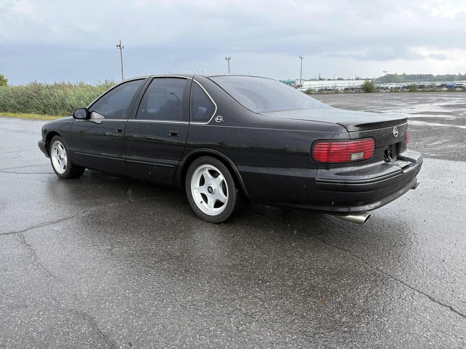 1996 Chevrolet Caprice - Image 21 of 31