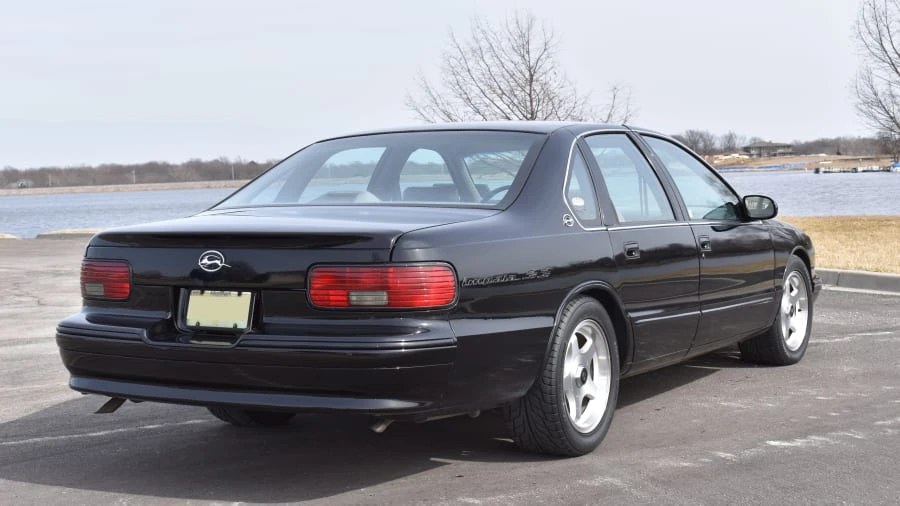 1996 Chevrolet Impala 7th Gen - Image 3 of 18