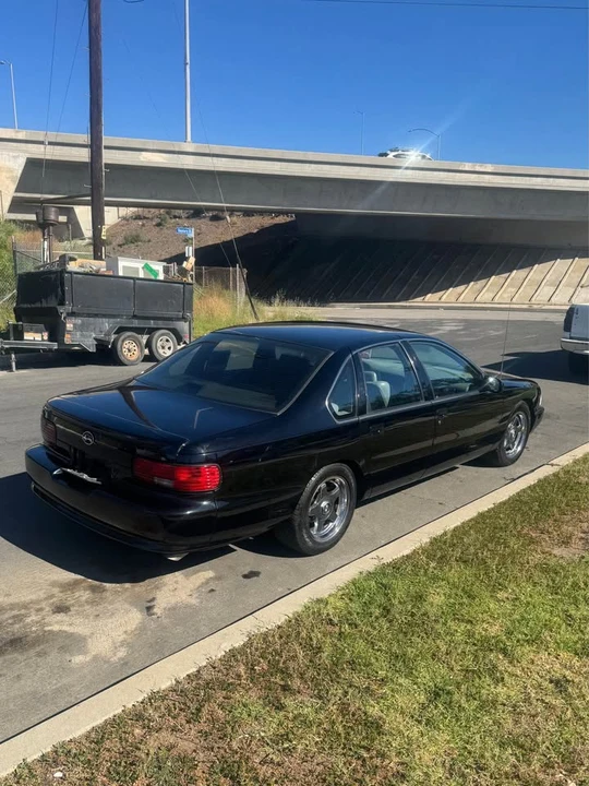 1996 Chevrolet Impala 8th Gen - Image 4 of 12