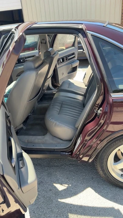 1996 Chevrolet Impala 7th Gen - Image 4 of 9