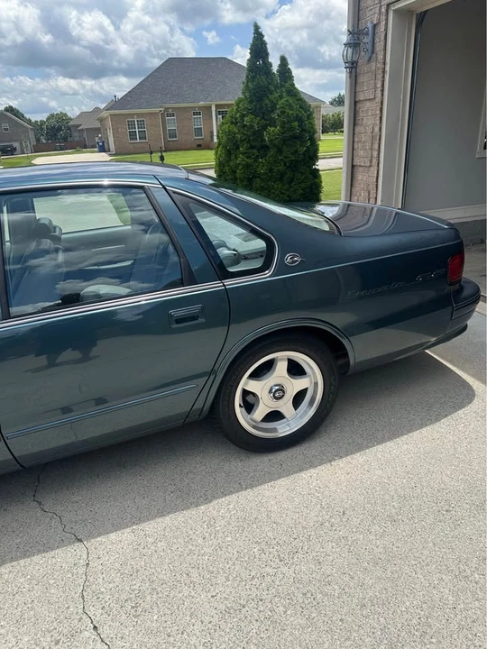 1996 Chevrolet Impala 7th Gen - Image 4 of 20