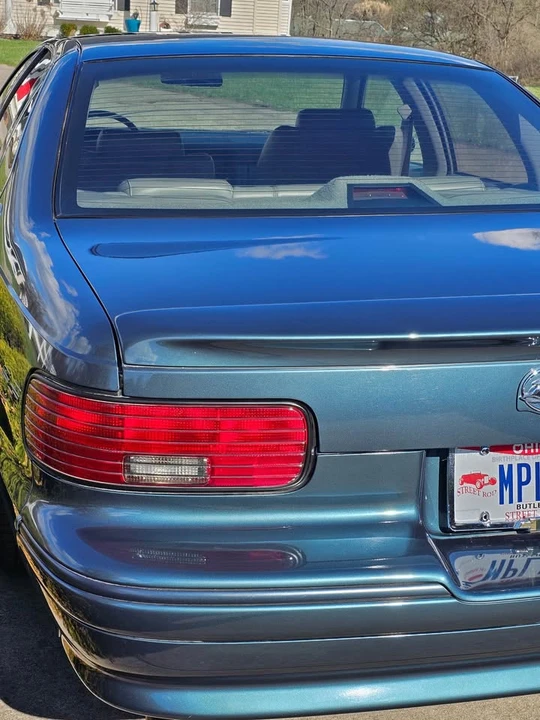 1996 Chevrolet Impala 7th Gen - Image 3 of 10