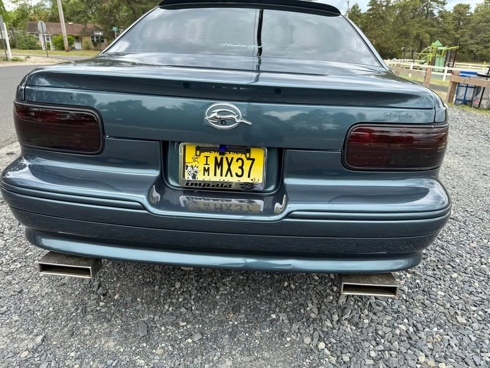 1996 Chevrolet Impala 7th Gen - Image 2 of 18