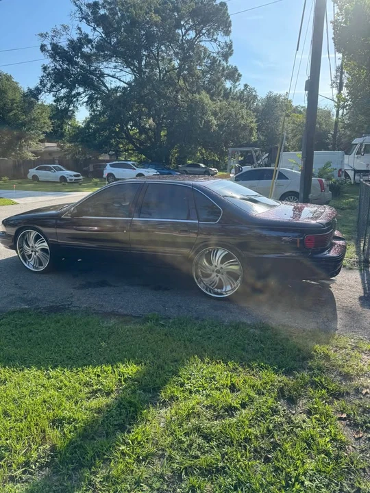 1996 Chevrolet Impala 7th Gen - Image 2 of 8