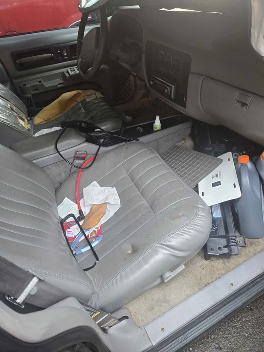 1996 Chevrolet Impala 7th Gen - Image 5 of 9