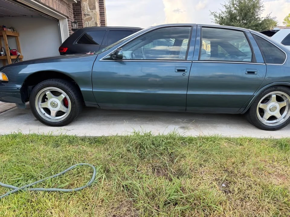 1996 Chevrolet Impala 7th Gen - Image 3 of 13