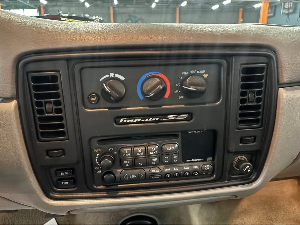 1996 Chevrolet Impala 7th Gen - Image 9 of 16