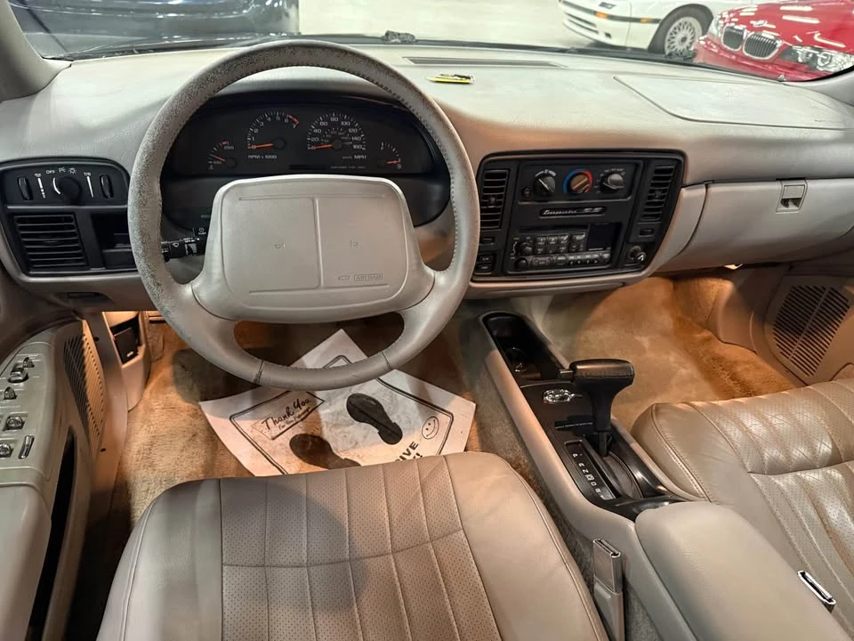 1996 Chevrolet Impala 7th Gen - Image 5 of 9