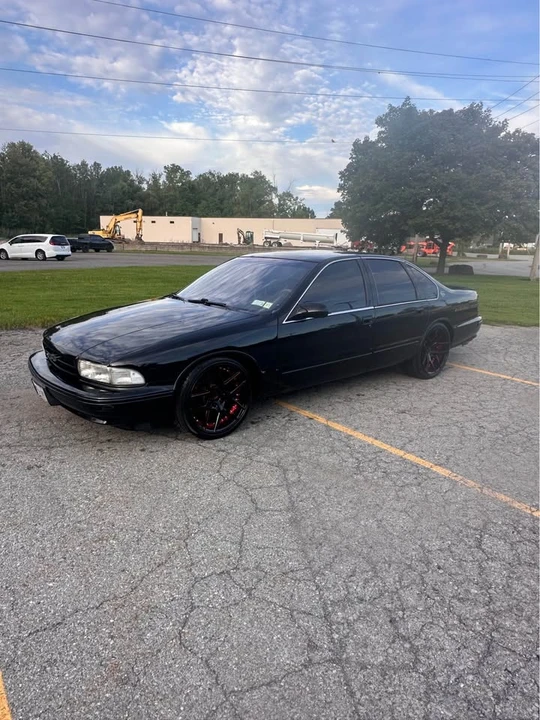 1996 Chevrolet Impala 7th Gen - Image 2 of 15