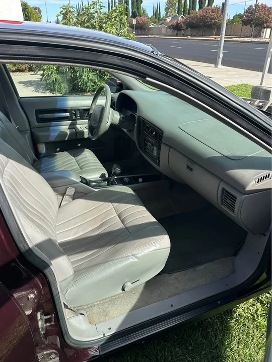 1996 Chevrolet Impala 7th Gen - Image 2 of 11