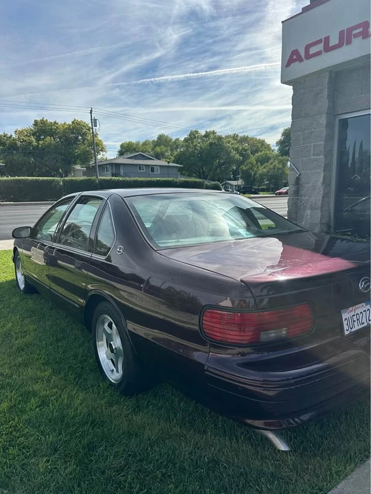 1996 Chevrolet Impala 7th Gen - Image 10 of 11