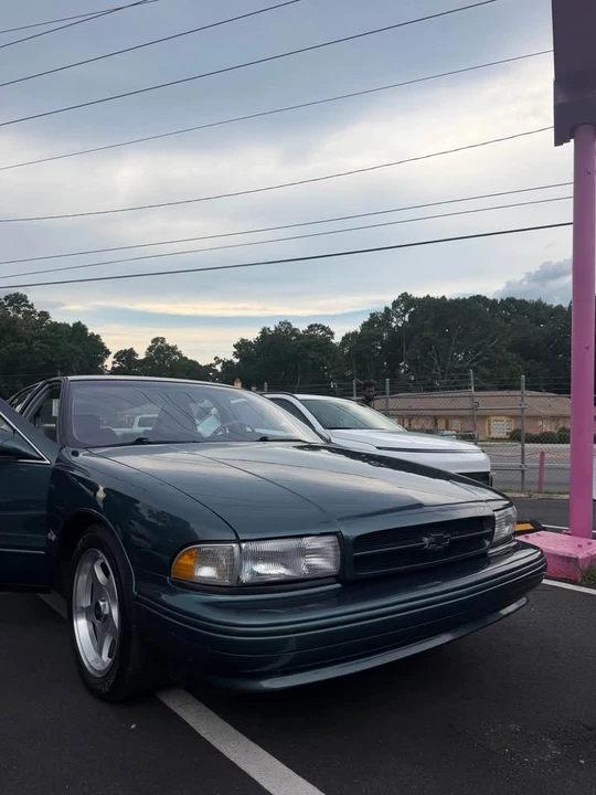 1996 Chevrolet Impala 7th Gen - Image 6 of 12