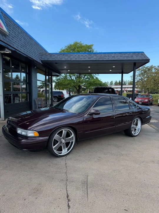 1996 Chevrolet Impala 7th Gen - Image 2 of 5