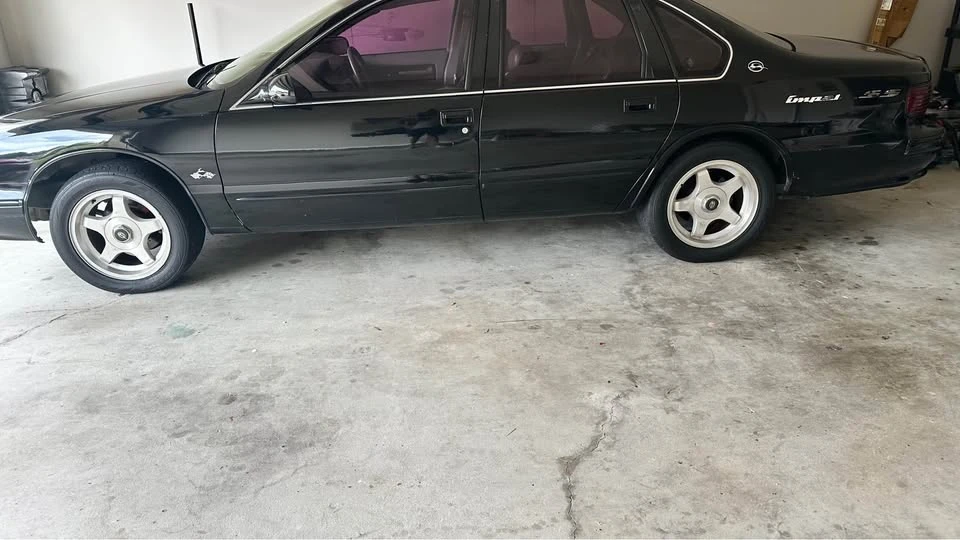 1996 Chevrolet Impala 7th Gen - Image 5 of 12