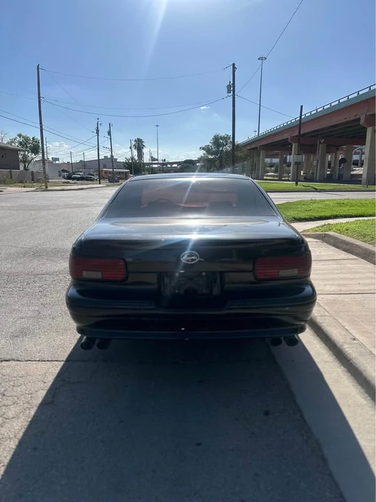 1996 Chevrolet Impala 7th Gen - Image 8 of 15