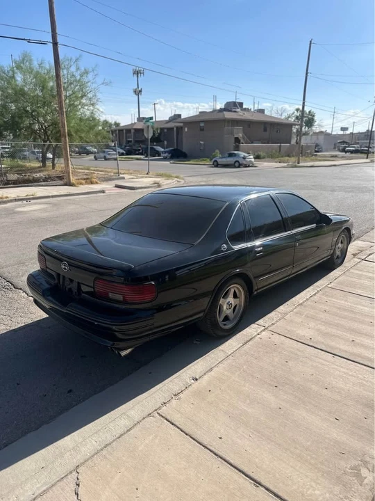 1996 Chevrolet Impala 7th Gen - Image 9 of 15