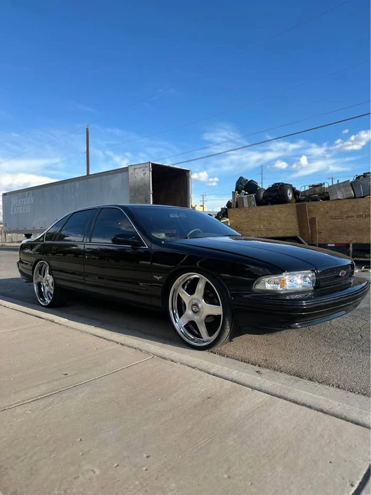 1996 Chevrolet Impala 7th Gen - Image 2 of 15