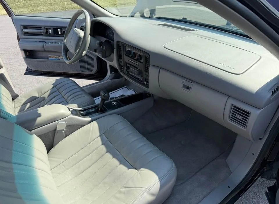 1996 Chevrolet Impala 7th Gen - Image 3 of 10