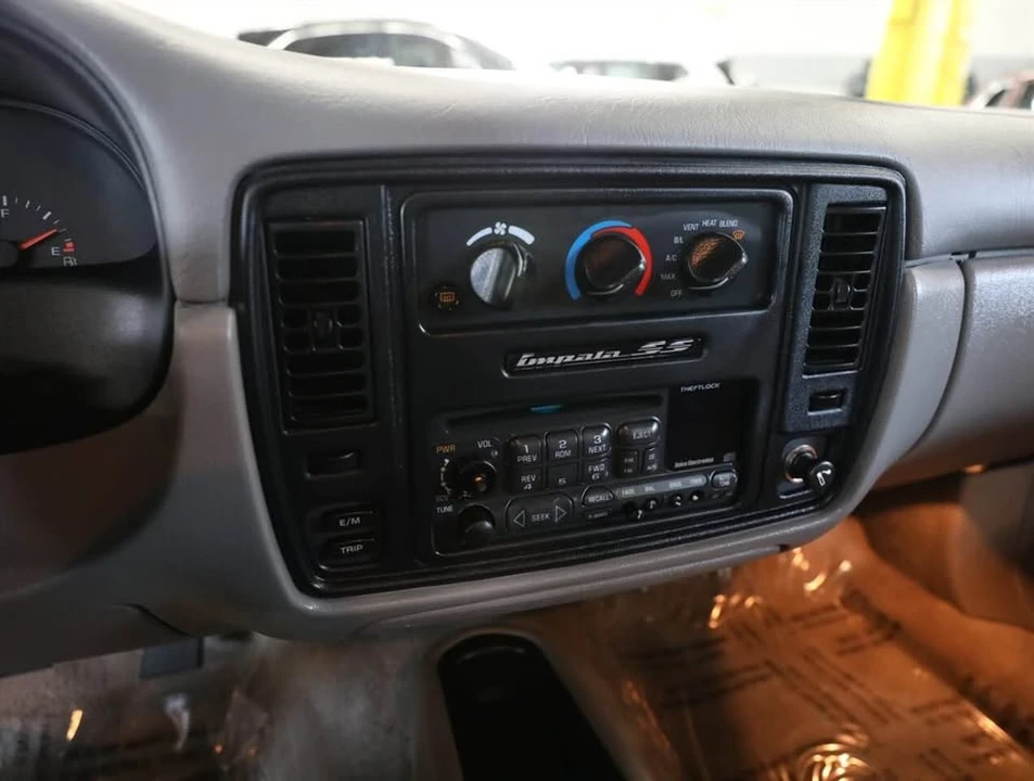 1996 Chevrolet Impala 7th Gen - Image 17 of 20