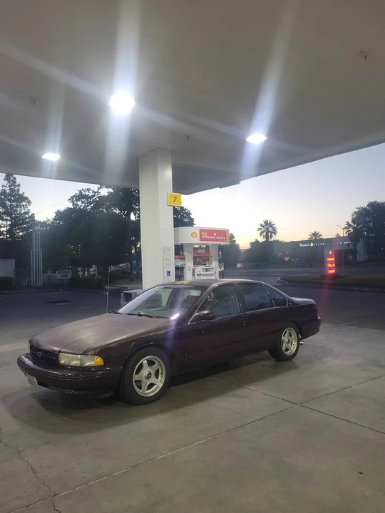 1996 Chevrolet Impala 7th Gen - Image 3 of 8