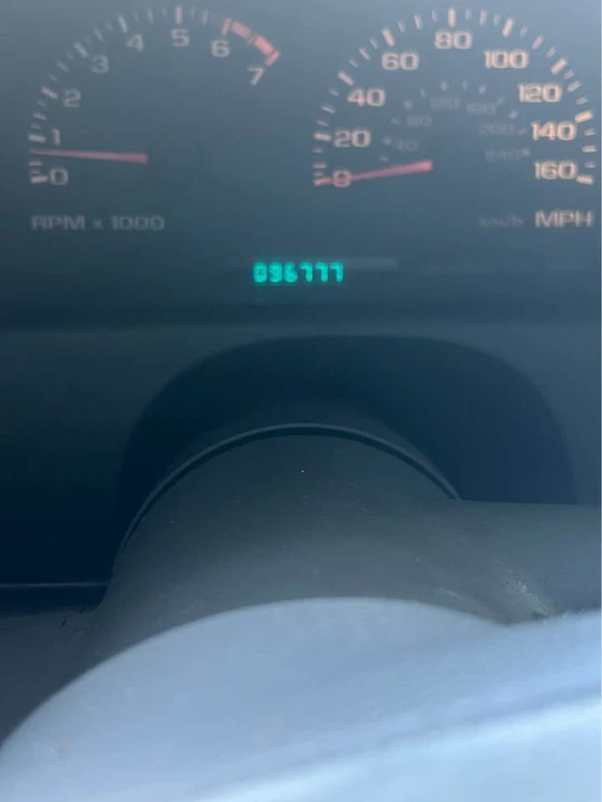 1996 Chevrolet Impala 7th Gen - Image 12 of 13