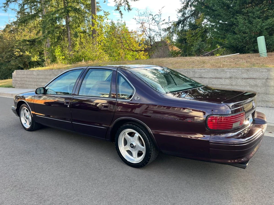 1996 Chevrolet Impala 7th Gen - Image 3 of 13